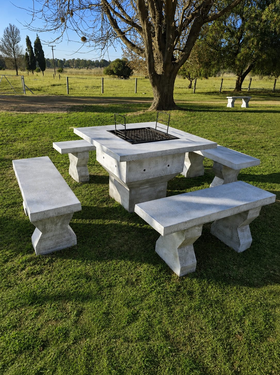 Karoo Fire Table photo 2